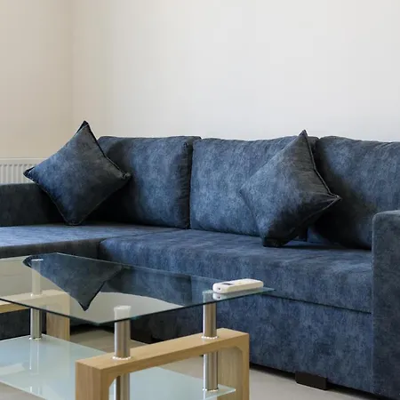 C.9 Ivy City_center * Салоники